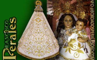 Manto bordado a mano para la Hermandad Nuestra Señora Del Villar de Villarrubio en Cuenca.