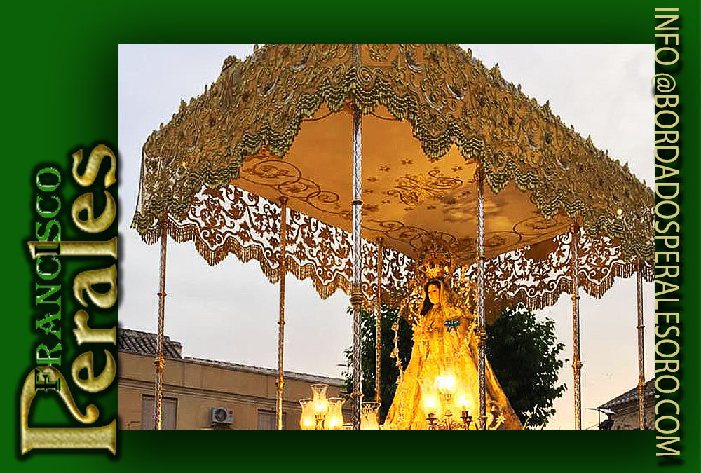 Palio de malla de oro bordado para Santísima Virgen De La Encarnación de Carrión de Calatrava en Ciudad Real.